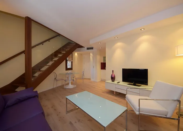 Apartamentos El Palacete de Ainsa
